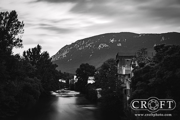 Quillan_bw_1