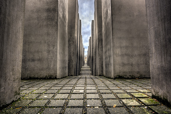 Memorial-Murdered-Jews