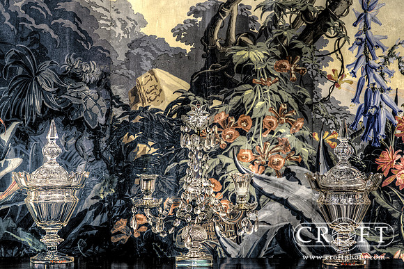 Wallpaper in Dining Room