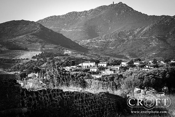 Collioure_BWhills_1
